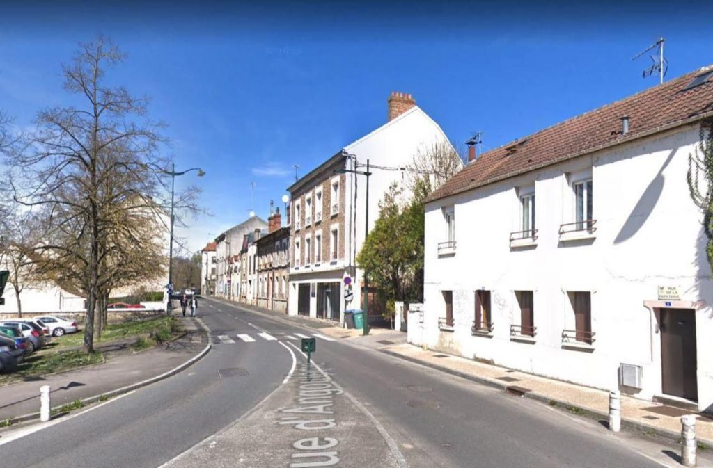 Rues à escort girls à Ris-Orangis en Essonne – Trouvez des prostituées en Essonne