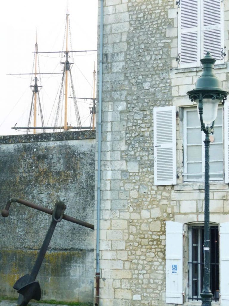 Escort à Rochefort en Charente-Maritime  Où trouver des escort girls ?