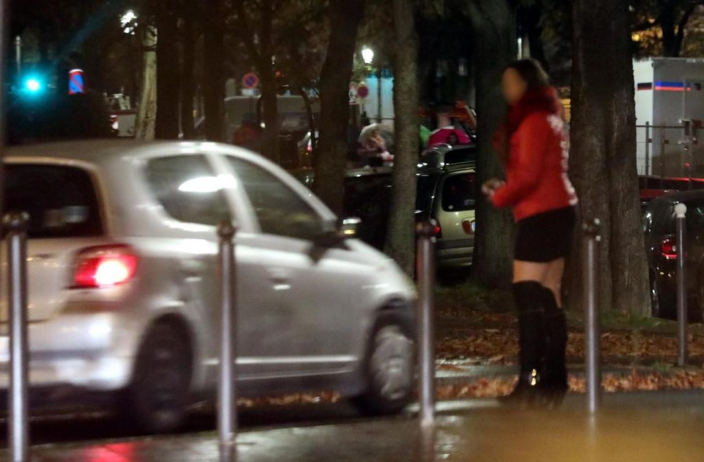 Quartiers à escort à Vélizy-Villacoublay – Trouvez des prostituées dans les Yvelines